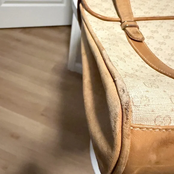 Vintage Gucci Bag - Picture 16 of 16